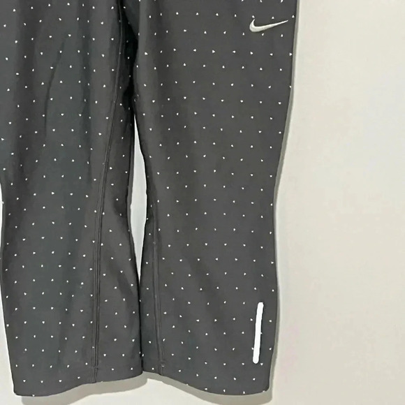Nike Dri Fit size XS VGUC fun grey leggings with polka dots and neon waistband - Picture 13 of 13